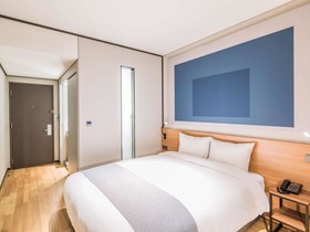 ibis Ambassador Suwon Hotel