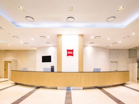 ibis Ambassador Suwon Hotel