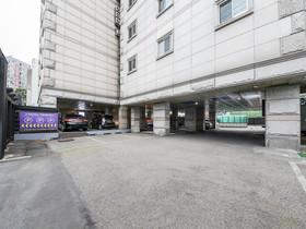 J Hotel Suwon