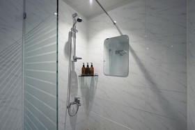 New Suwon Tourist Hotel