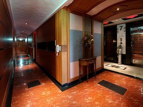Rampart Hotel