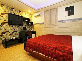 Secret Hotel