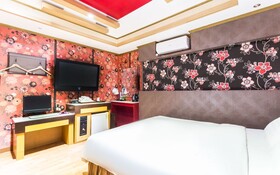 Suwon City Hall Station Soo