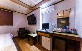 Suwon City Hall Station Soo