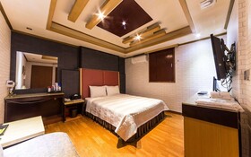 Suwon City Hall Station Soo