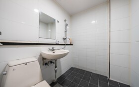 Suwon Dalbit Motel