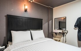 Suwon Dalbit Motel