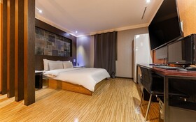 Suwon Guundong Ikkeulim Hotel