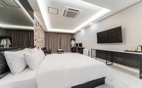 Suwon Homaesil Star Hotel