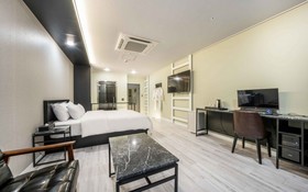 Suwon Homaesil Star Hotel