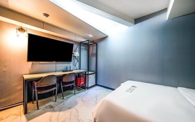 Suwon Hotel Coco