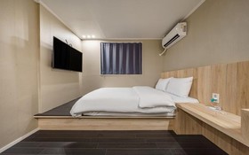 Suwon Movie Motel