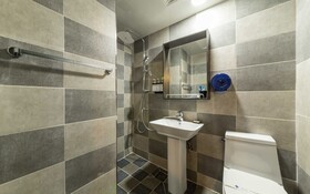 Just Stay Hotel Suwon Yeongtong Branch
