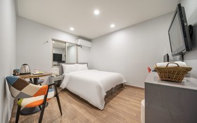 Suwon SR Hotel