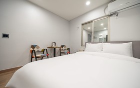 Suwon SR Hotel