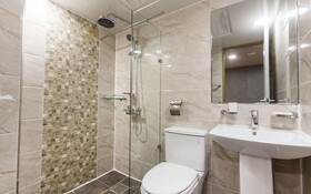 Suwon Station Biz Hotel