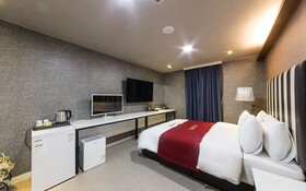 Suwon Station Biz Hotel