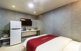 Suwon Station Biz Hotel