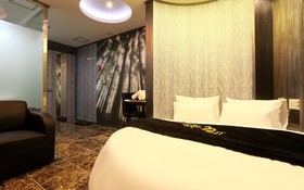 Suwon Station Provence 22st