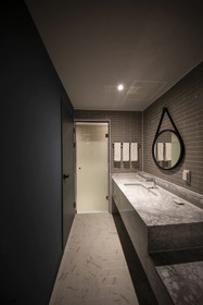 Brown Dot Hotel