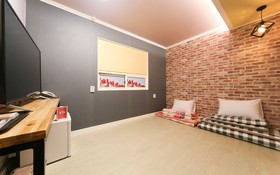 Castle Motel