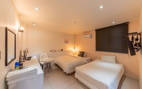 Hotel Yam