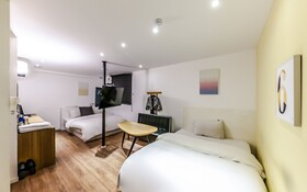 Hotel Yam