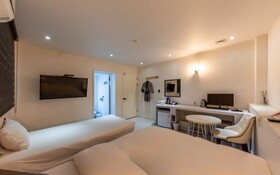 Hotel Yam