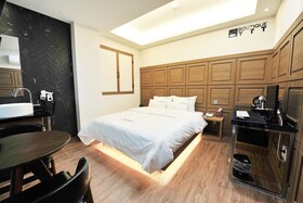 Ulsan Samsan YTT