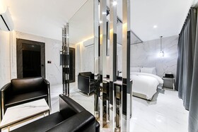 May Hotel