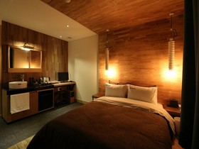 Ignis Hotel