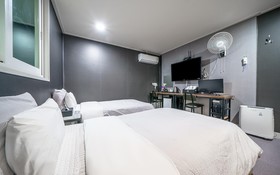 Yangsan Bukdong Hotel Somerset