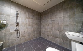 Yangsan Deokgye Yuna Hotel