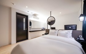 Yangsan Deokgye Yuna Hotel