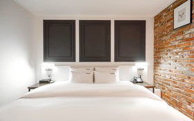 Yangsan Deokgye Yuna Hotel