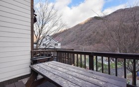 Yangsan Happy Valley Pension