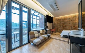 Yangsan Pyeongsan Den Bastar Hotel