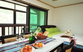 Yangyang Beopsusanjang Pension