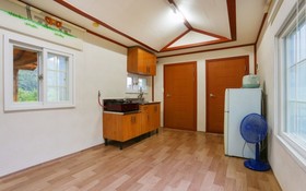 Yangyang Goyohan Kkottteul Pension