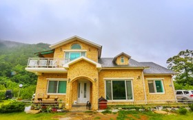 Yangyang Goyohan Kkottteul Pension