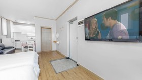 Yangyang Haettuneonchangmoon Pension