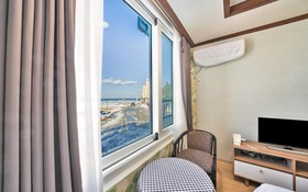 Yangyang Hajodae Conto Hotel Pension