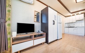 Yangyang Hajodae Conto Hotel Pension