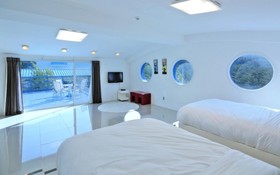 Yangyang Lodes Pool Villa