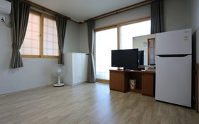 Yangyang Muhak Motel