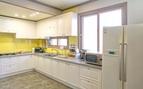 Yangyang Sea Garden Guesthouse