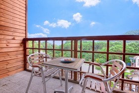 Yangyang Water Sol Valley Pension
