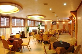 Gaya Tourist Hotel