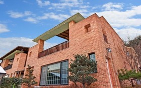 Yesan Jeongdaun Pension