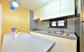 Yongin El Pension